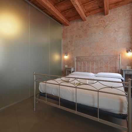 Palazzo Di Giulietta - Juliet'S Palace Верона Екстериор снимка